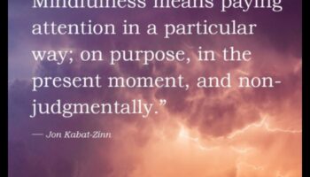 נוכח ושלווה: המהות של מיינדפולנס